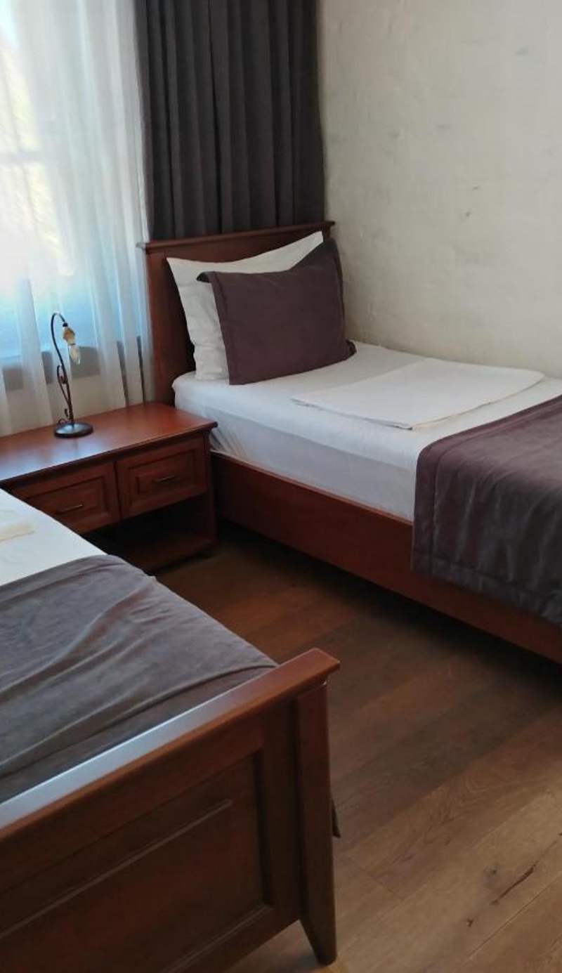 Hotel Barleti