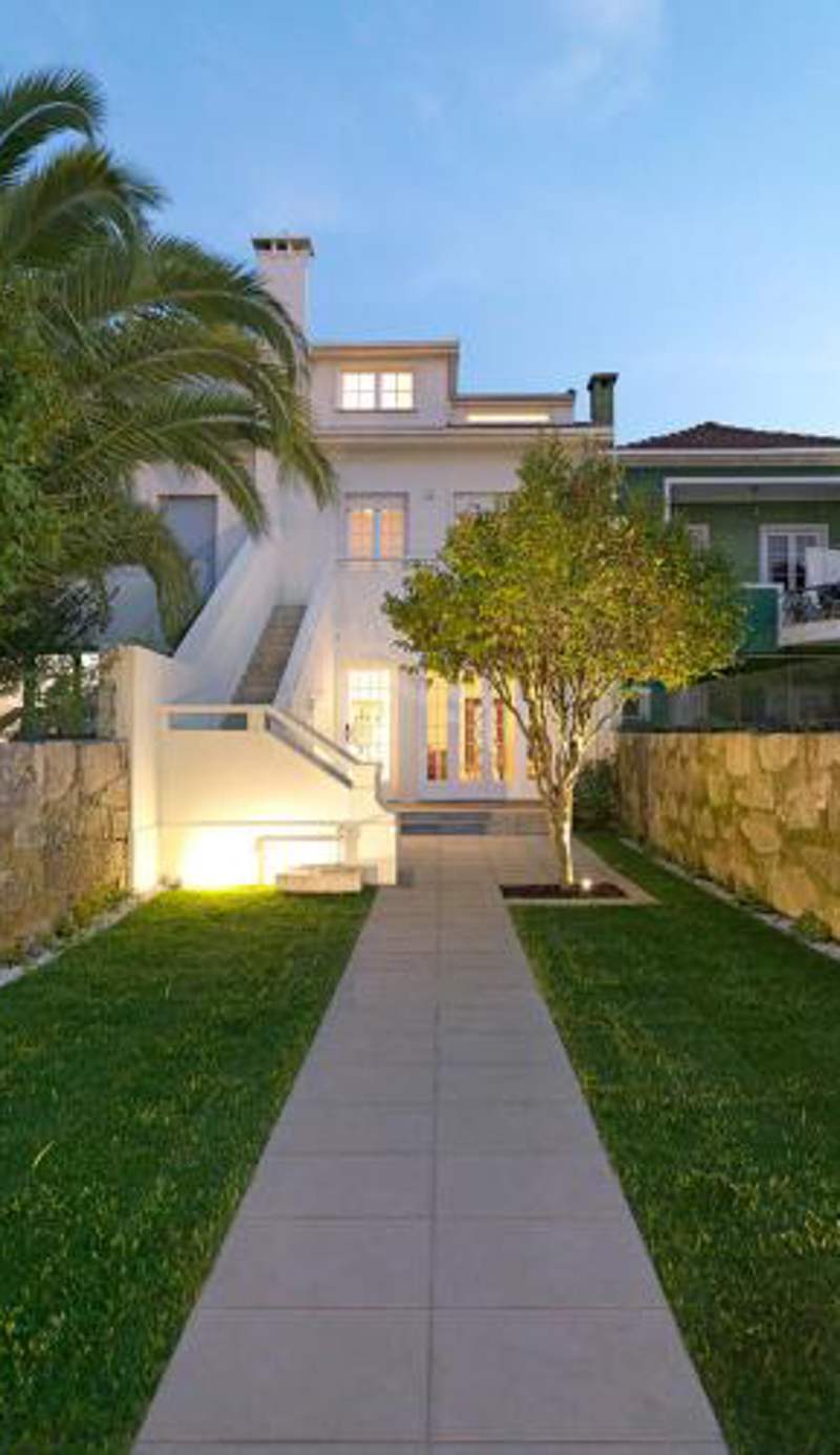 Uporto House Villa