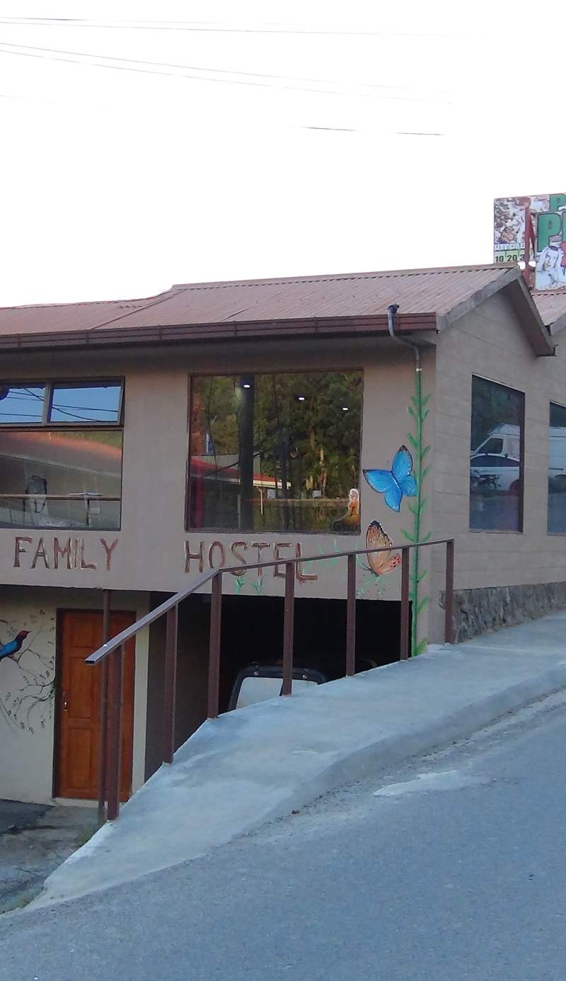 Monteverde Family House