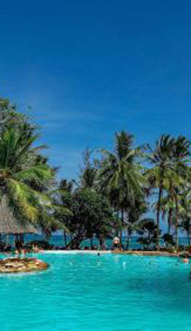 Papillon Lagoon Reef Hotel