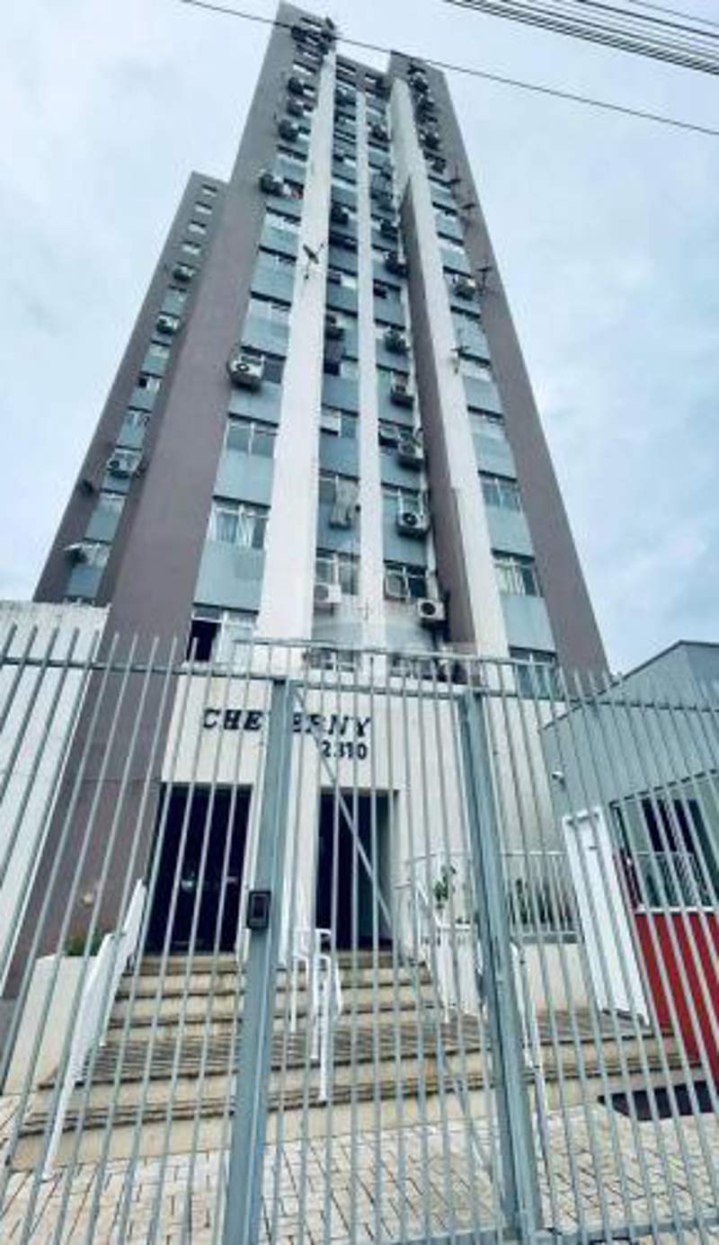 Apartamento em excelente localização de Foz