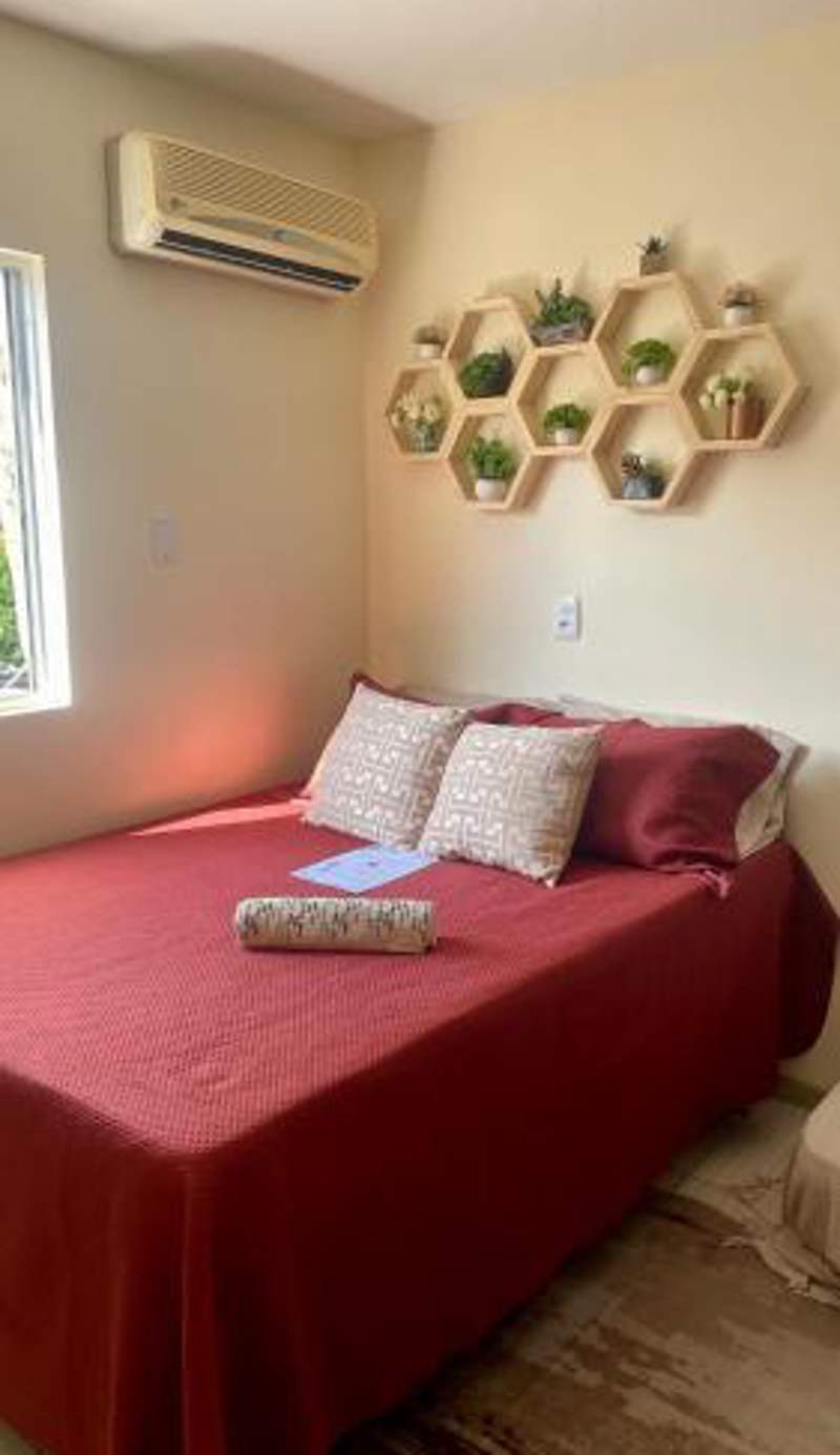 Apartamento central, completo, com ar condicionado, cozinha e WIFI