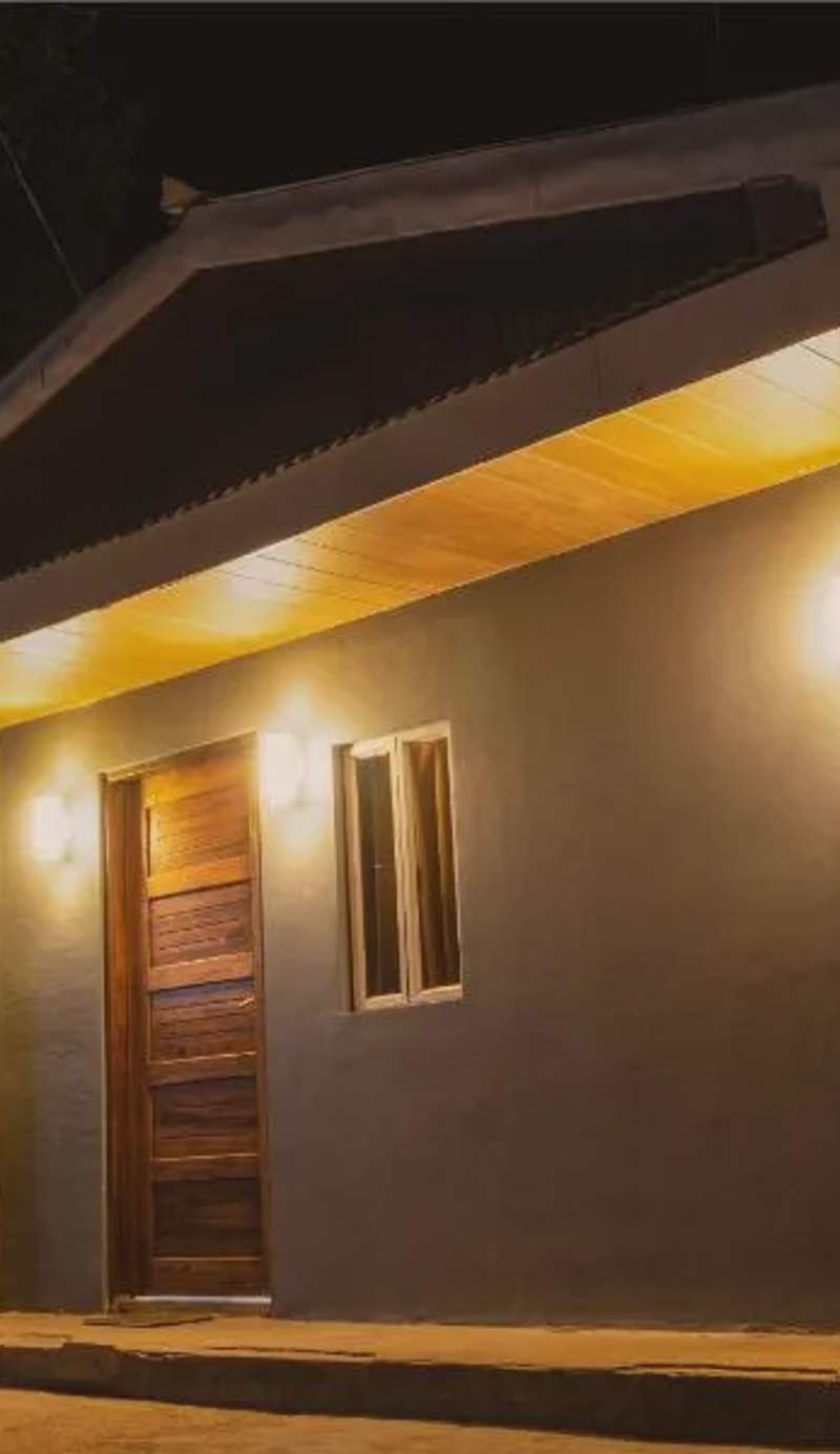 B&B Backpackers
