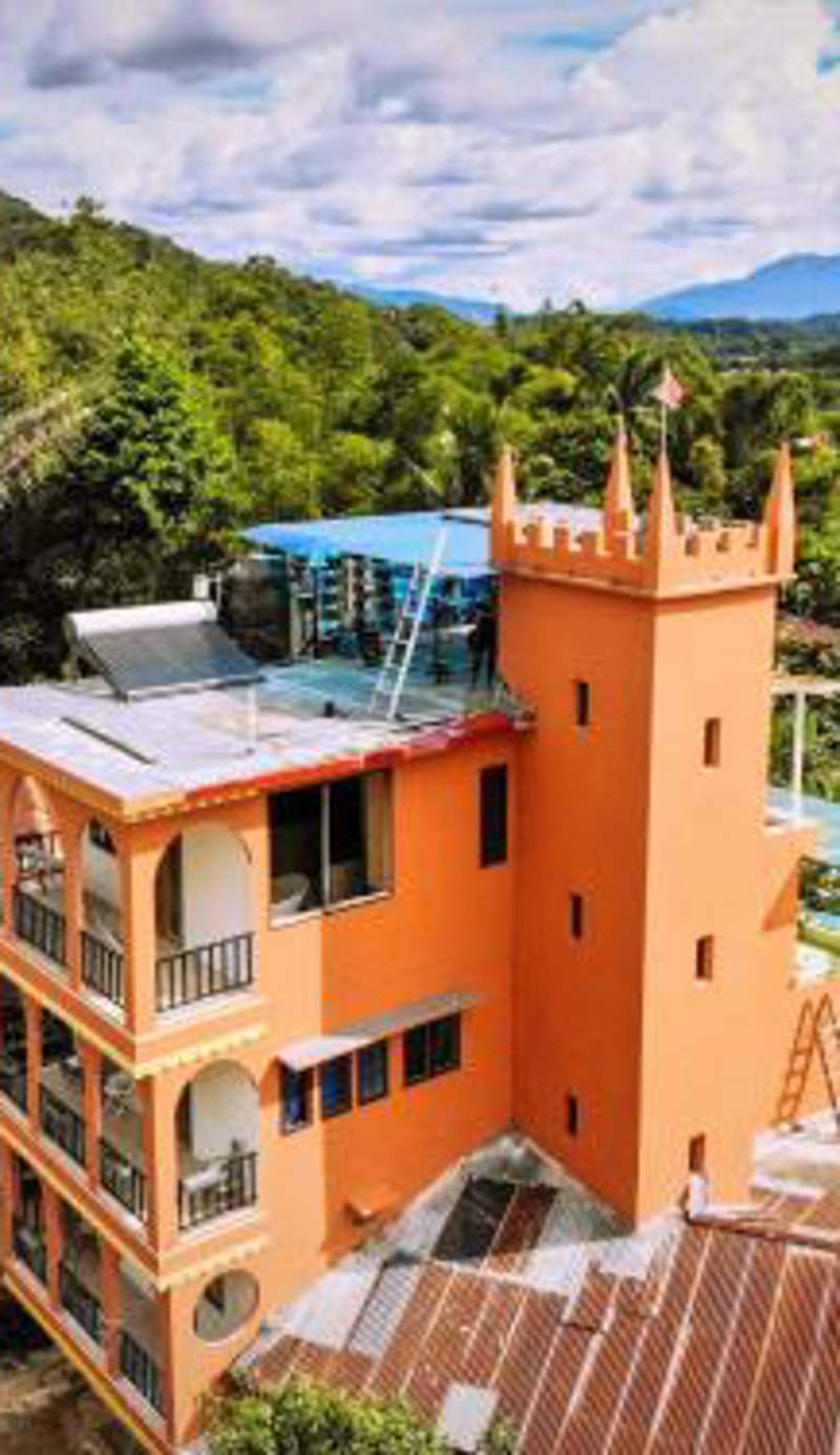 Sulawesi Castle