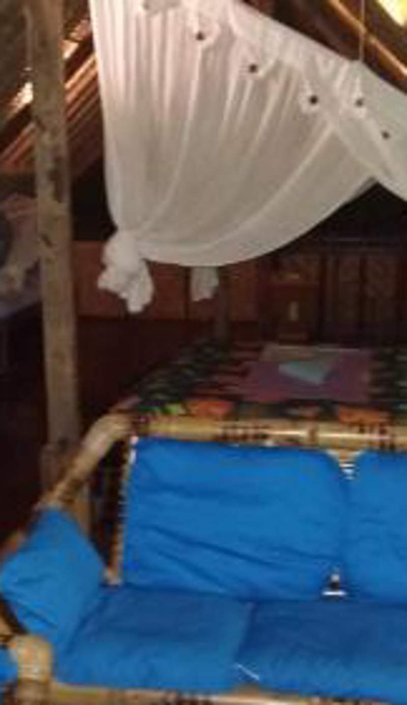 Topi inn