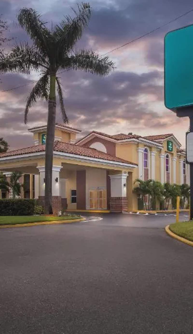 Quality Inn Tampa Airport - Cruise Port