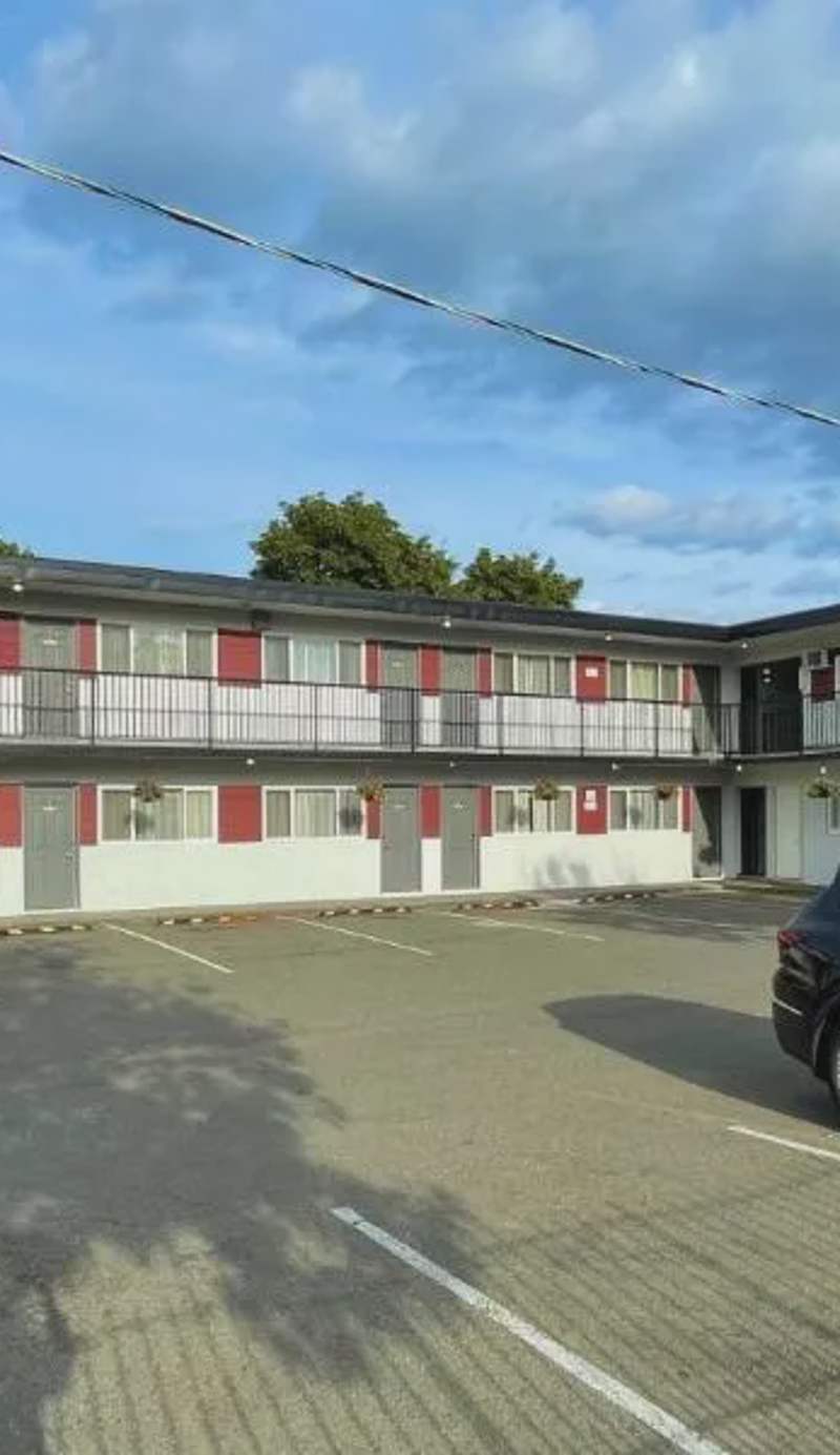 Diplomat Motel