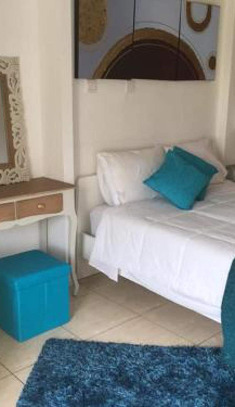 Marina Apartments 211