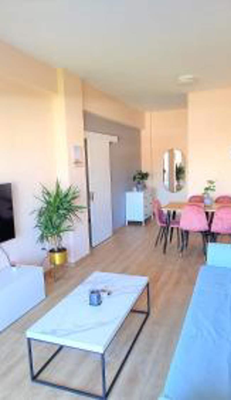 The Urban Oasis - Comfort 2br near the City Center, 200Mbit Internet and Smart TV