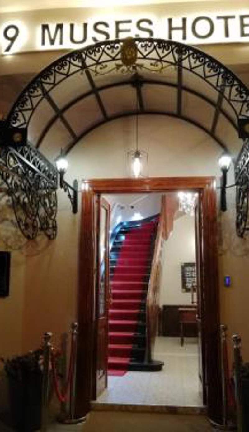 9 Muses Hotel
