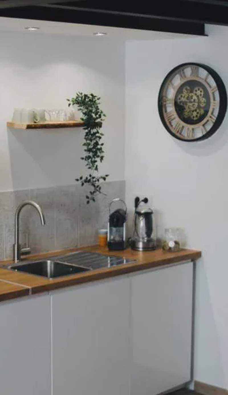 Duplex atypique rénové en plein centre du village