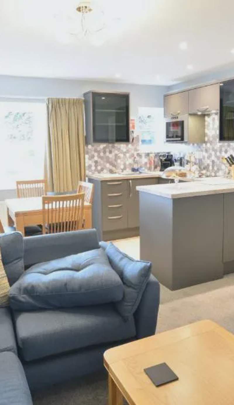 Chestnut Apartment