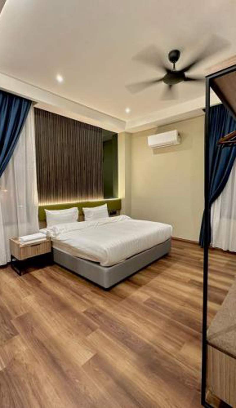 I-VISTA HOTEL