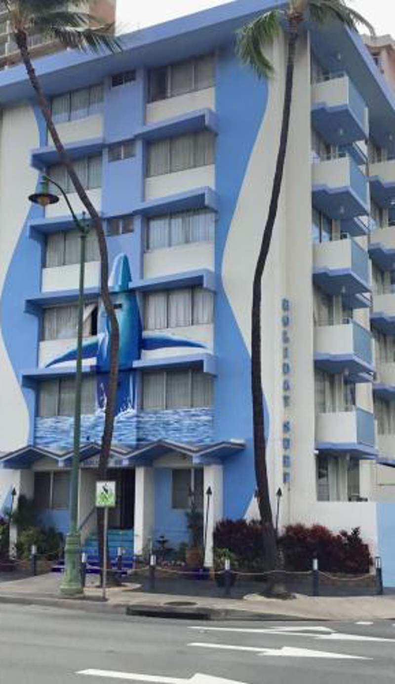 Holiday Surf Hotel (with full kitchen)