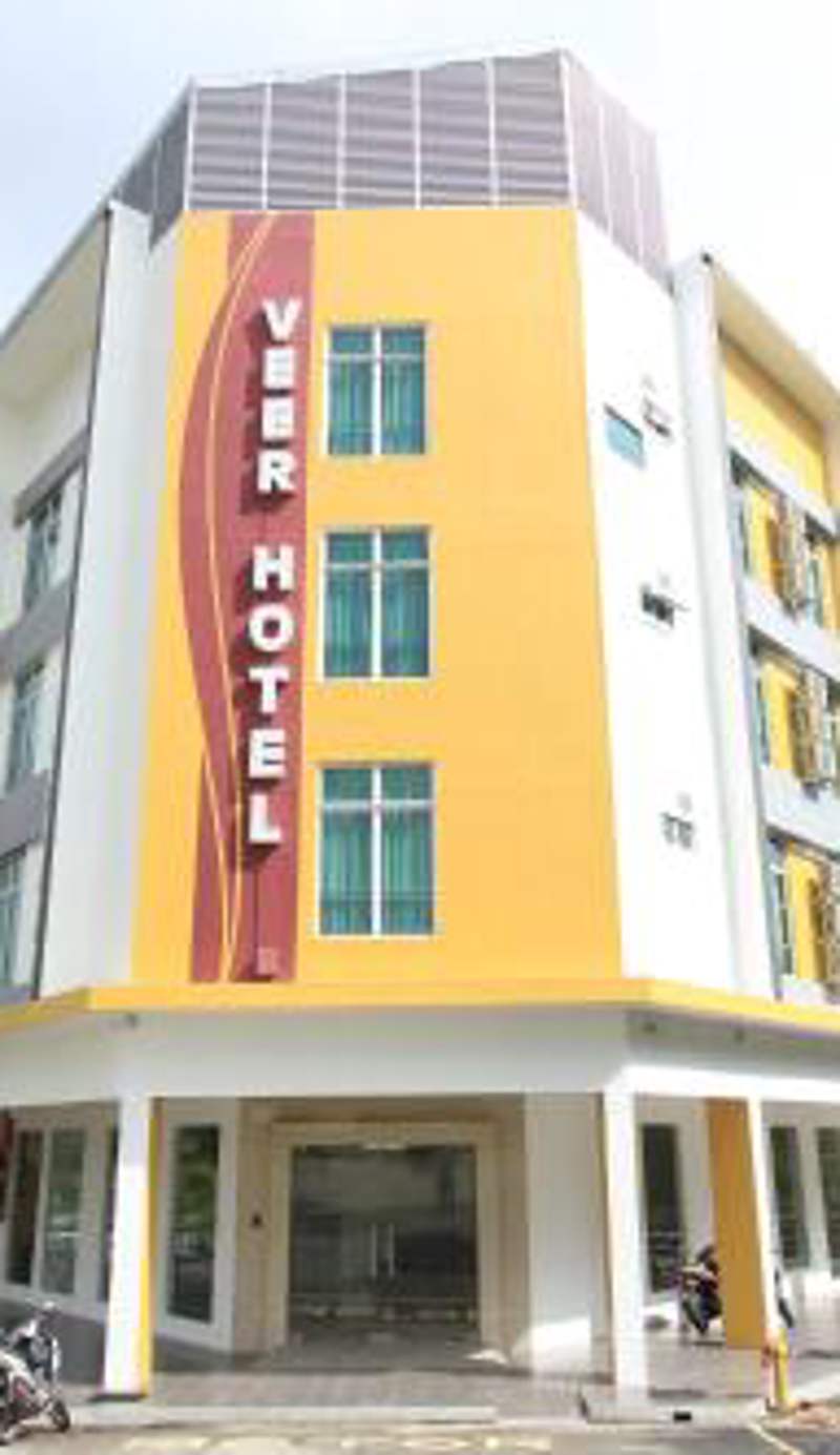 Veer Hotel