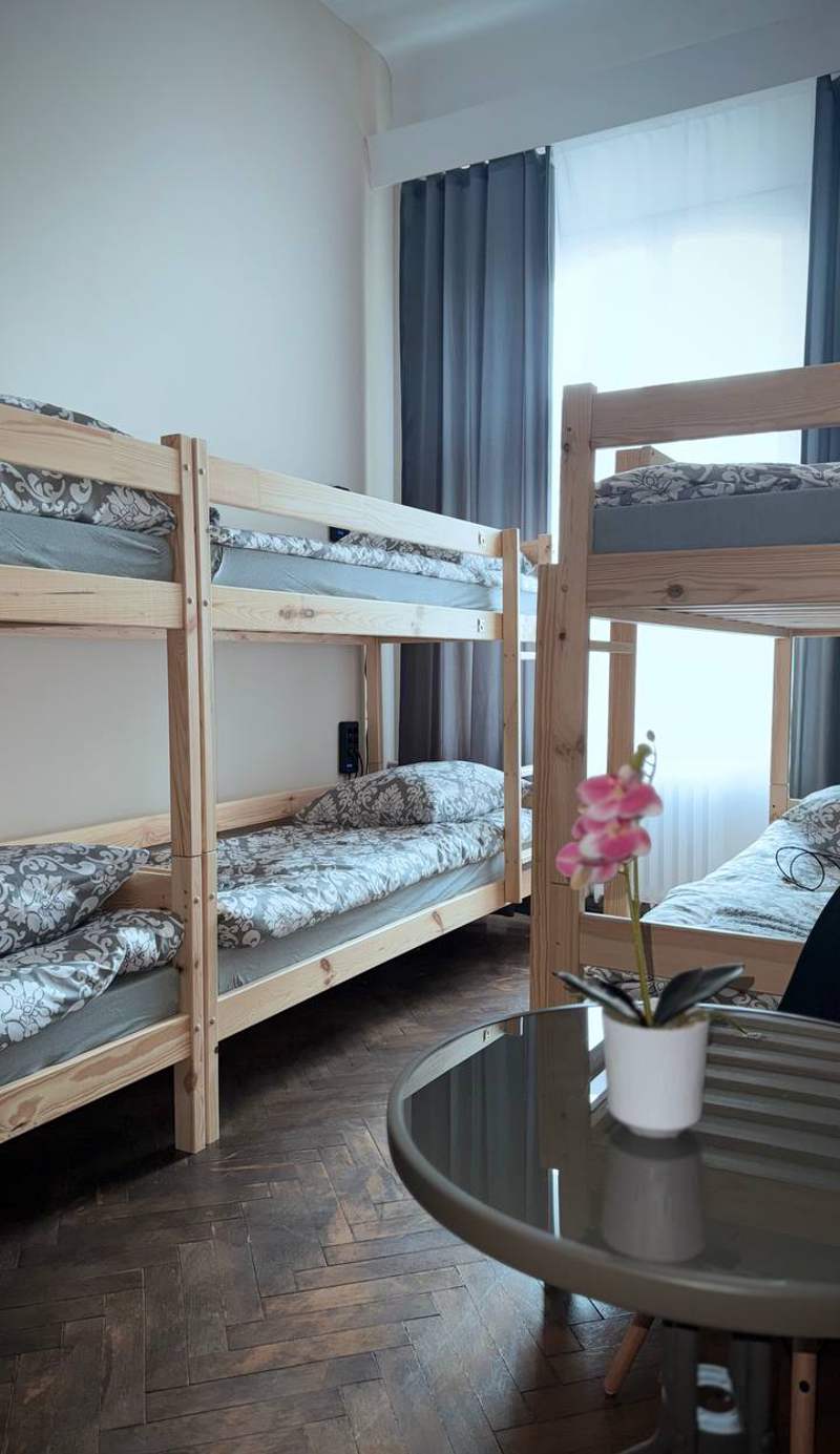 FiveHostel