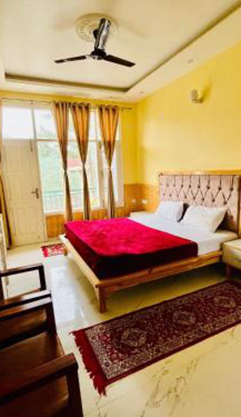 PC Kunj Kasauli hills Homestay Kanda-Gandhol