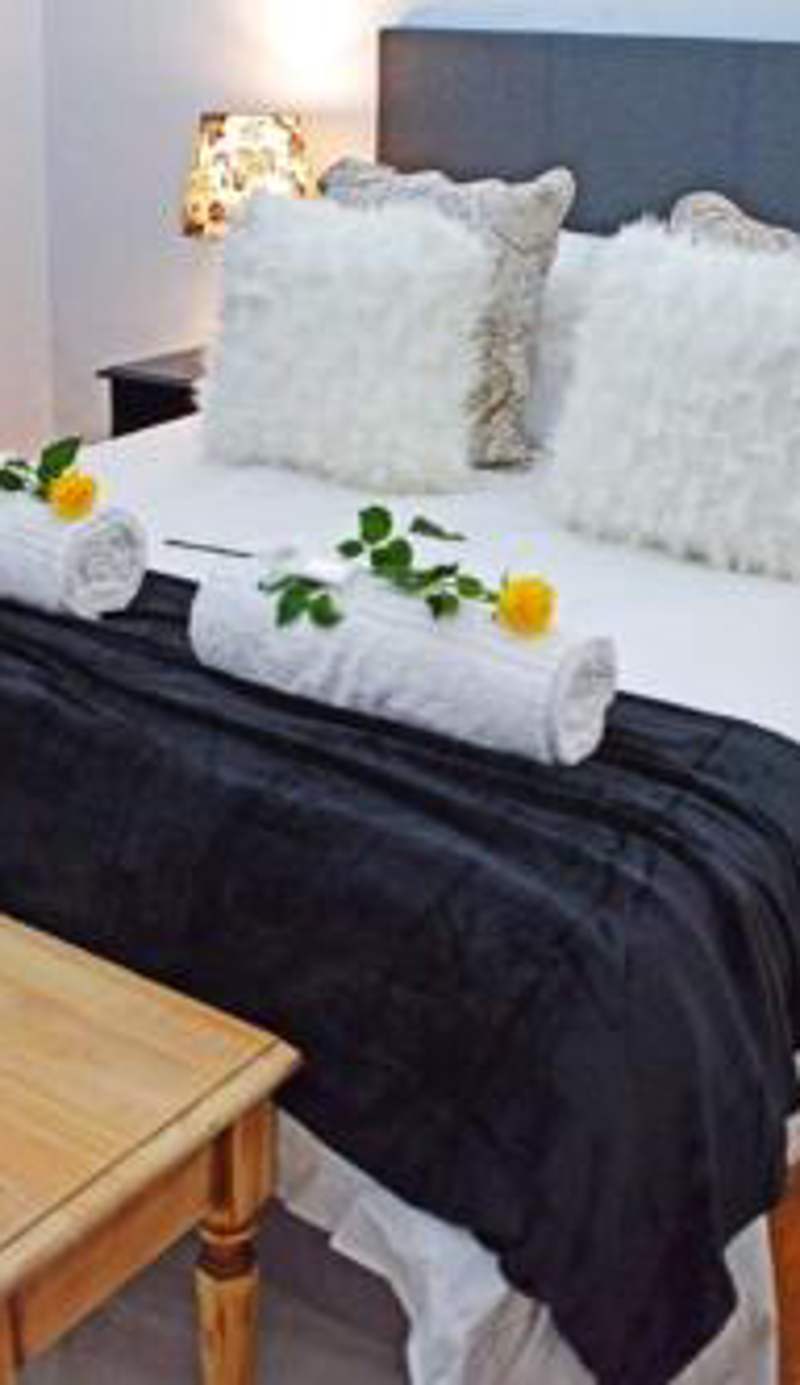 FlowerBox Cottages