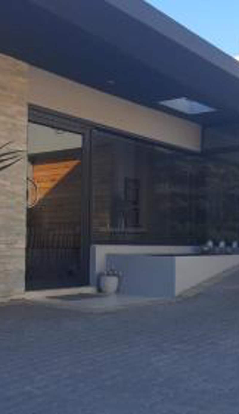 Yadah Guest House