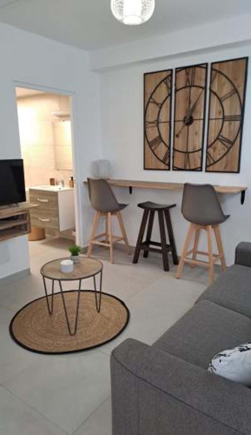 Appartement Cosy, T2 Situé en Centre ville de Saint-Pierre
