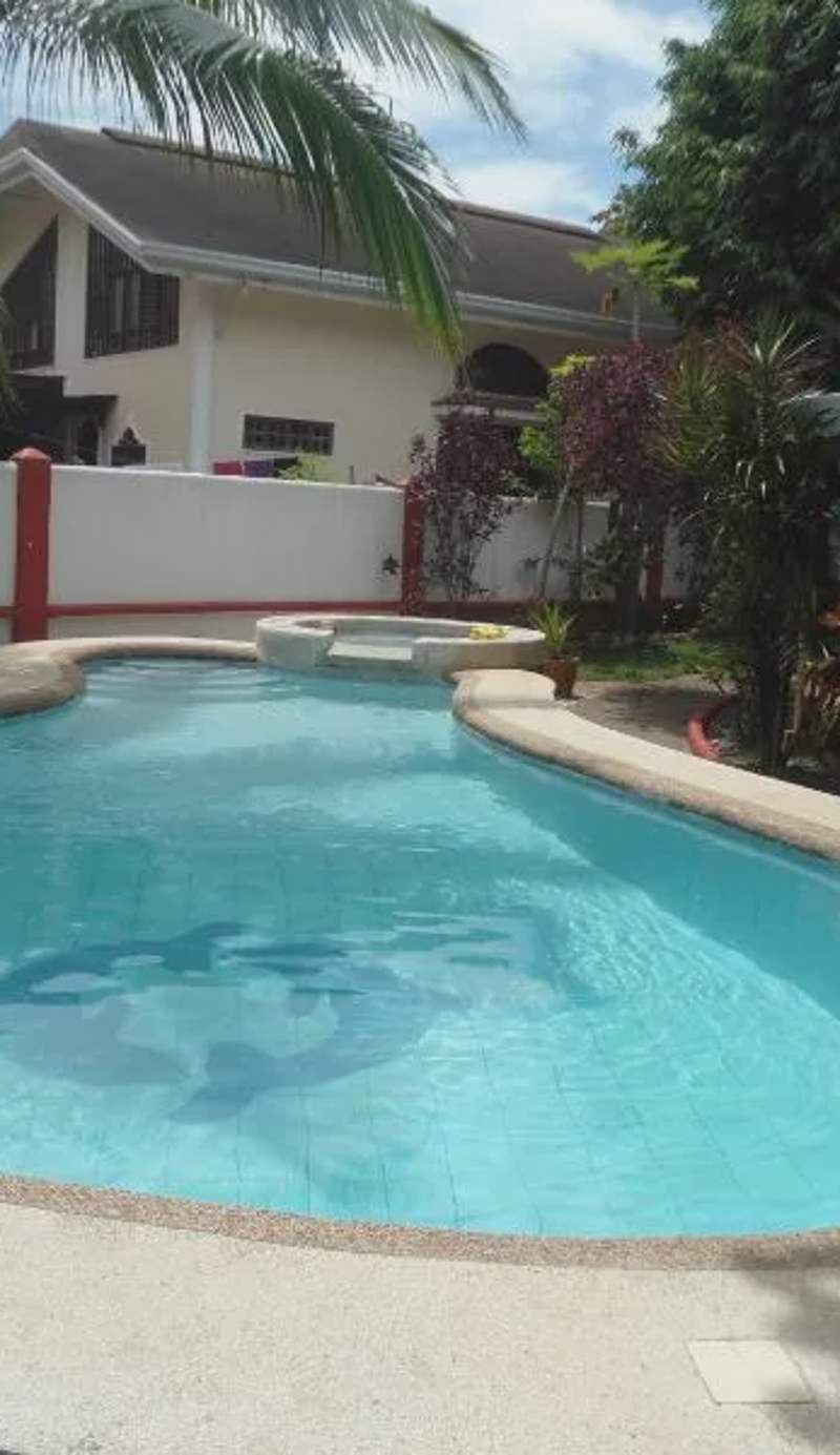 Menchu's Pension House