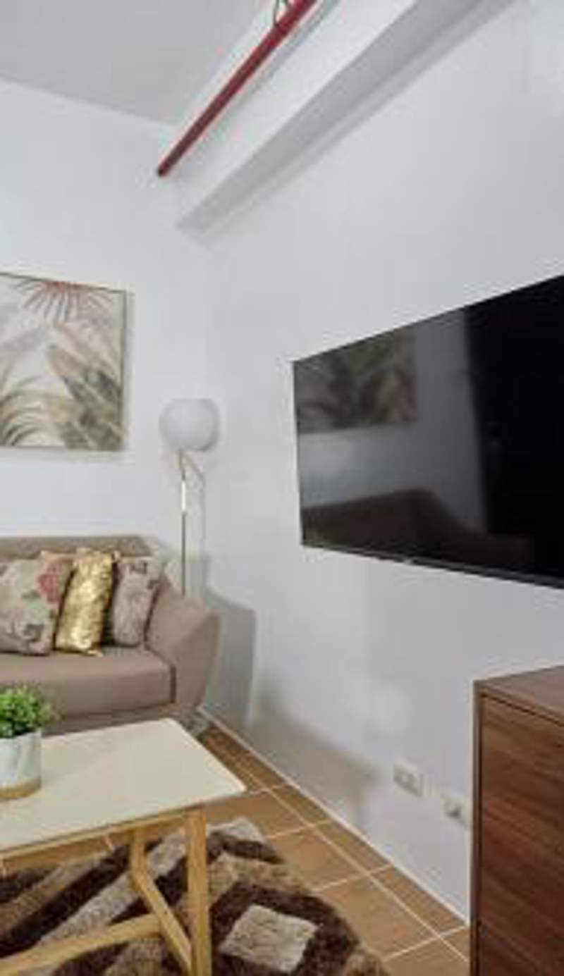 Urban Oasis Pioneer Woodlands Mandaluyong with WiFi