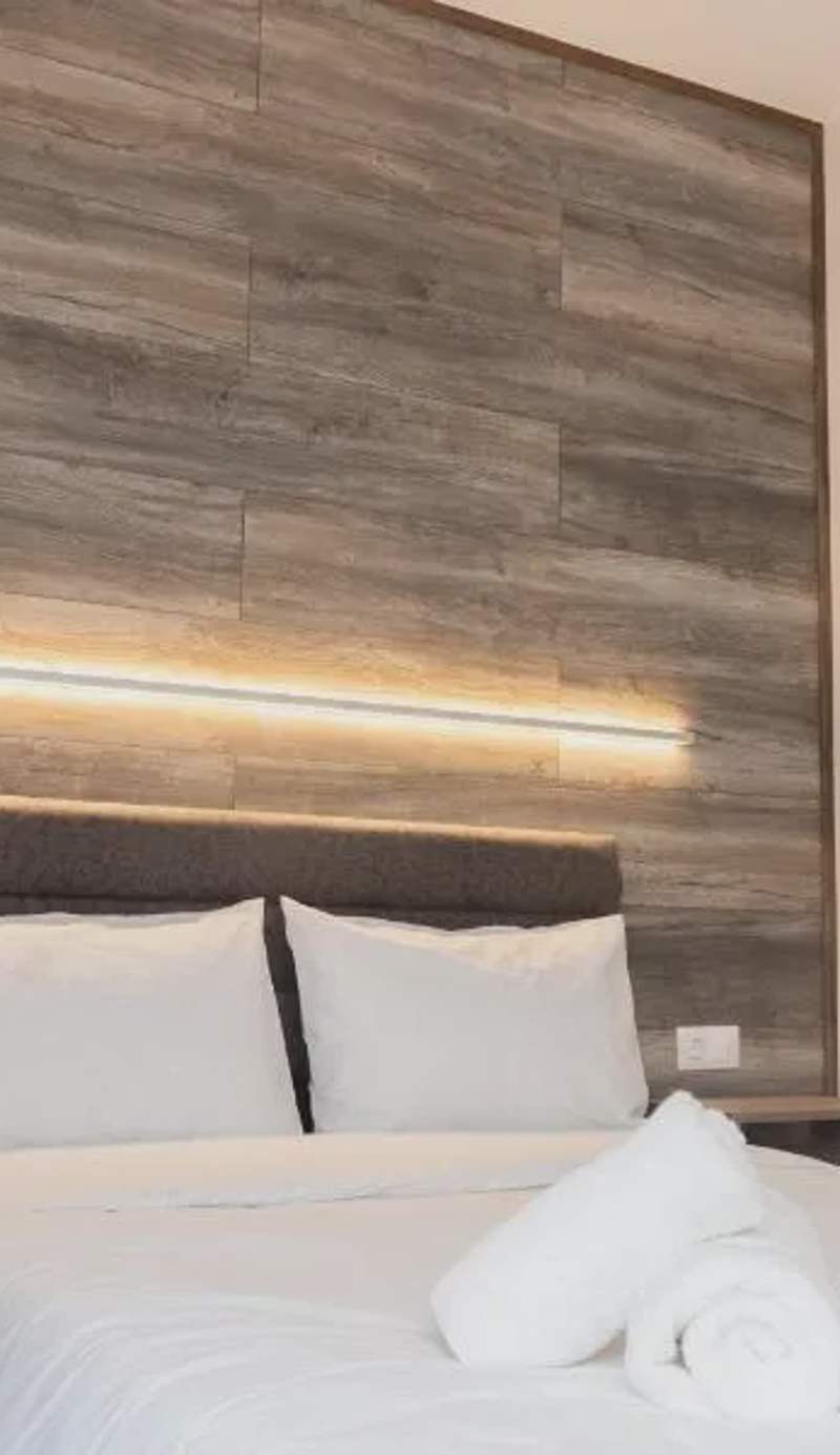 SKG Premium Suite