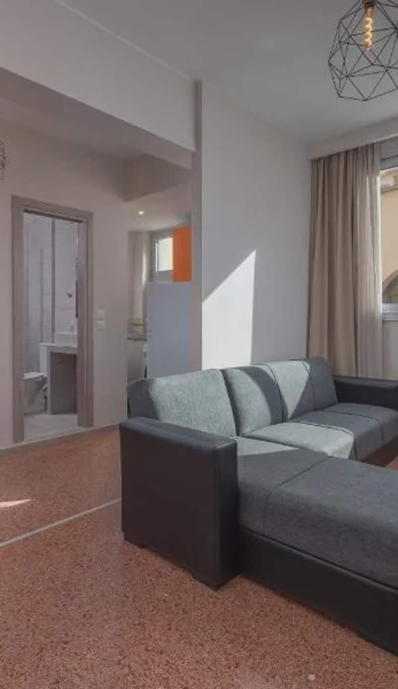 Kosmos Service Apartment Absolute City Center