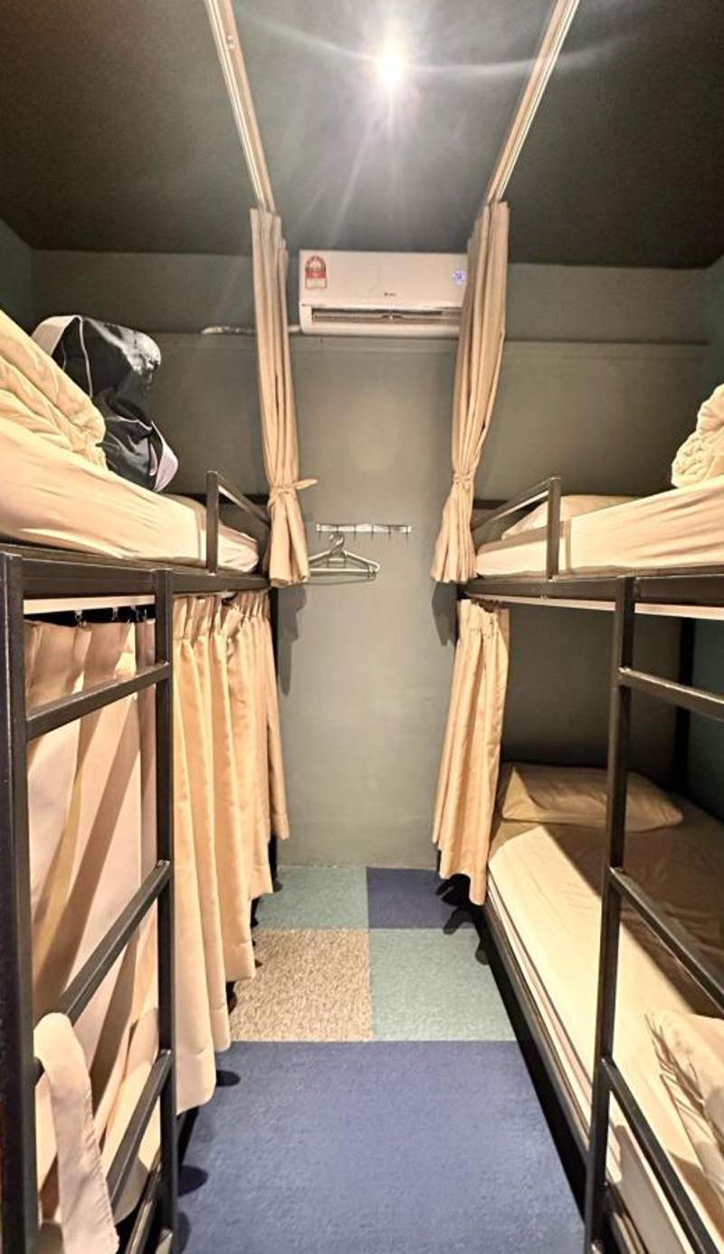 Vibrant Hostel