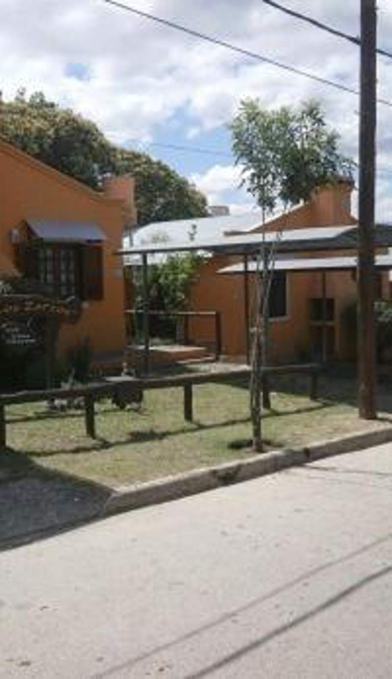 Los Zarzos