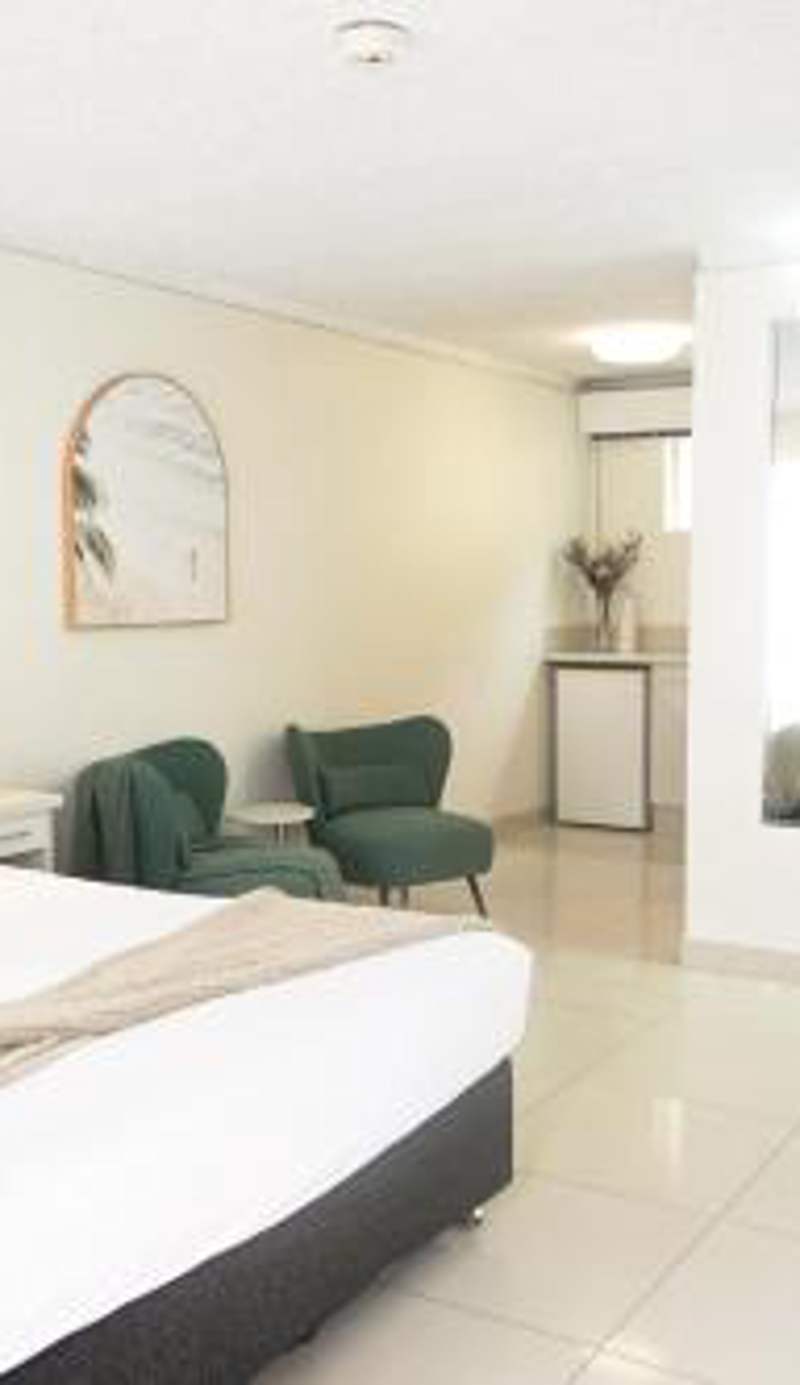 Bay Motel