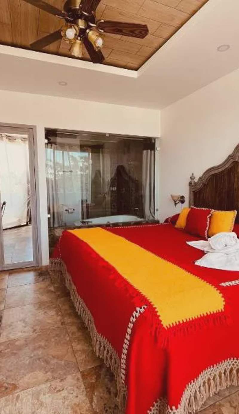 Hotel El Aguila, Villa del Carbón