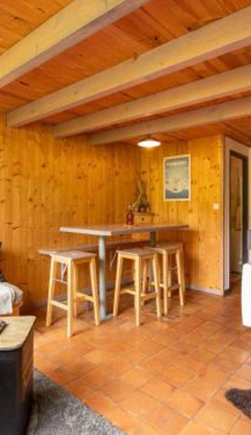 Chaleureux Appartement à Eaux-Bonnes, 2 Chambres, Résidence Tranquille, Idéal Été/Hiver - FR-1-400-129