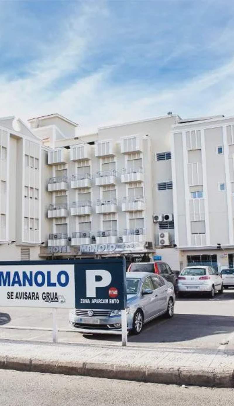 Manolo