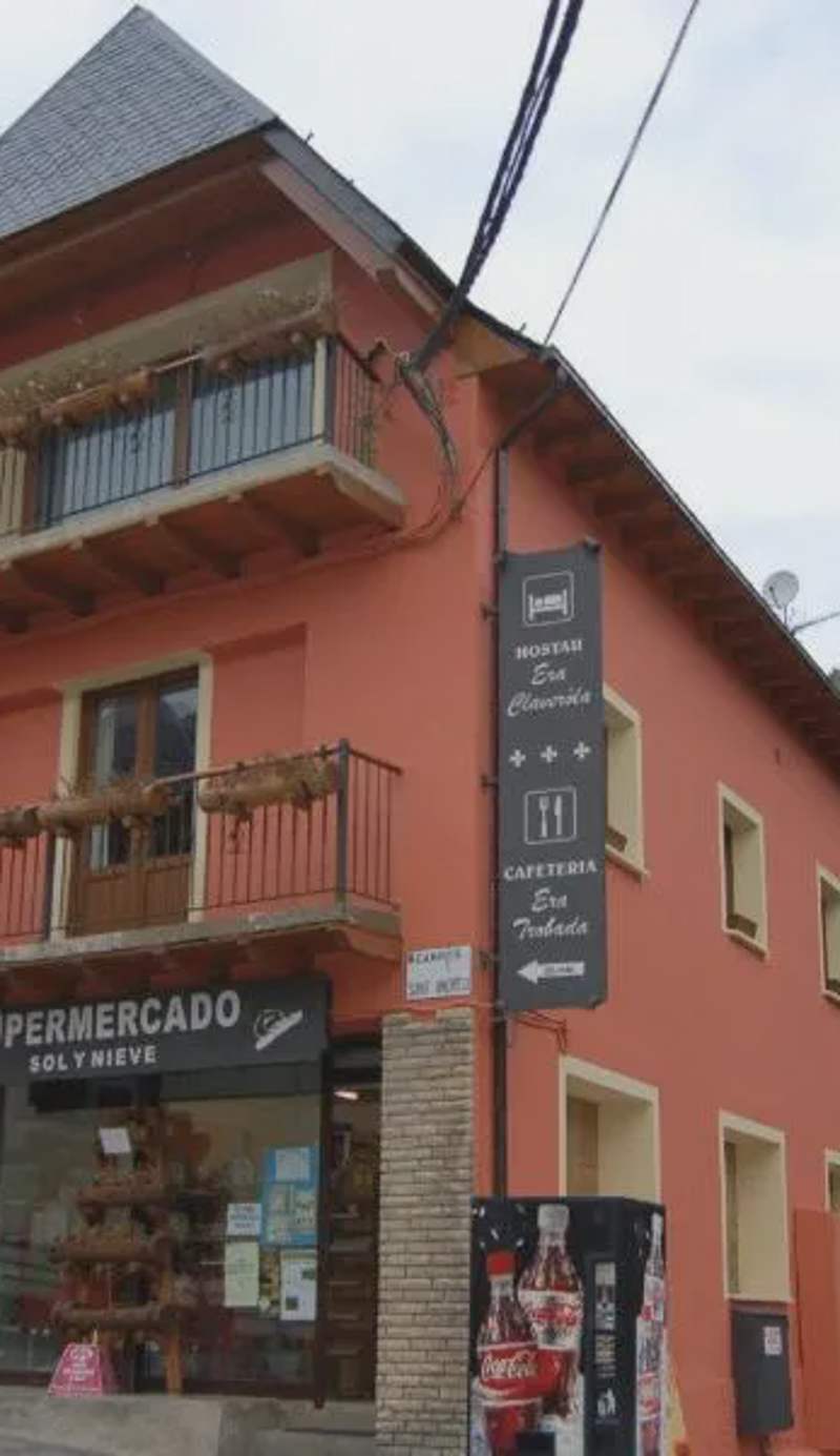 Hostau Era Claverola