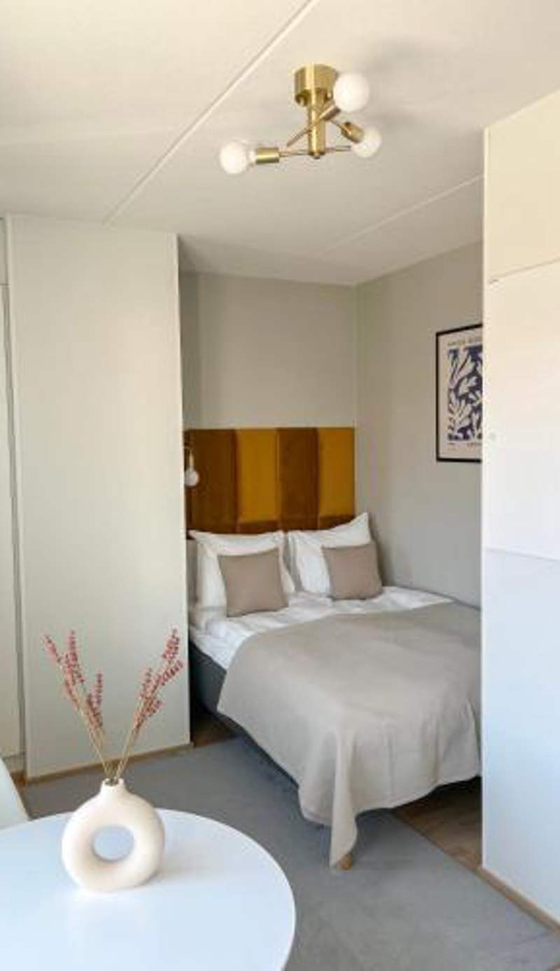 Studio Apartment Station