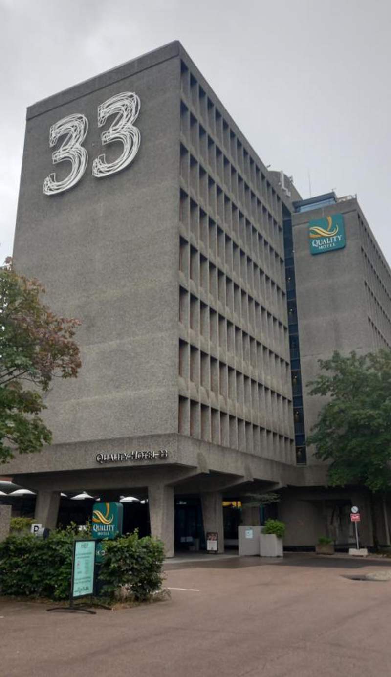 Quality Hotel 33