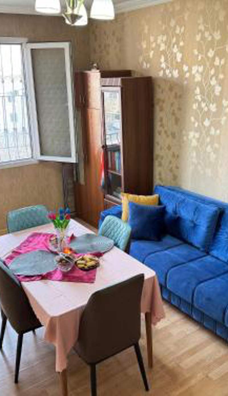 Baku Central metro apartment