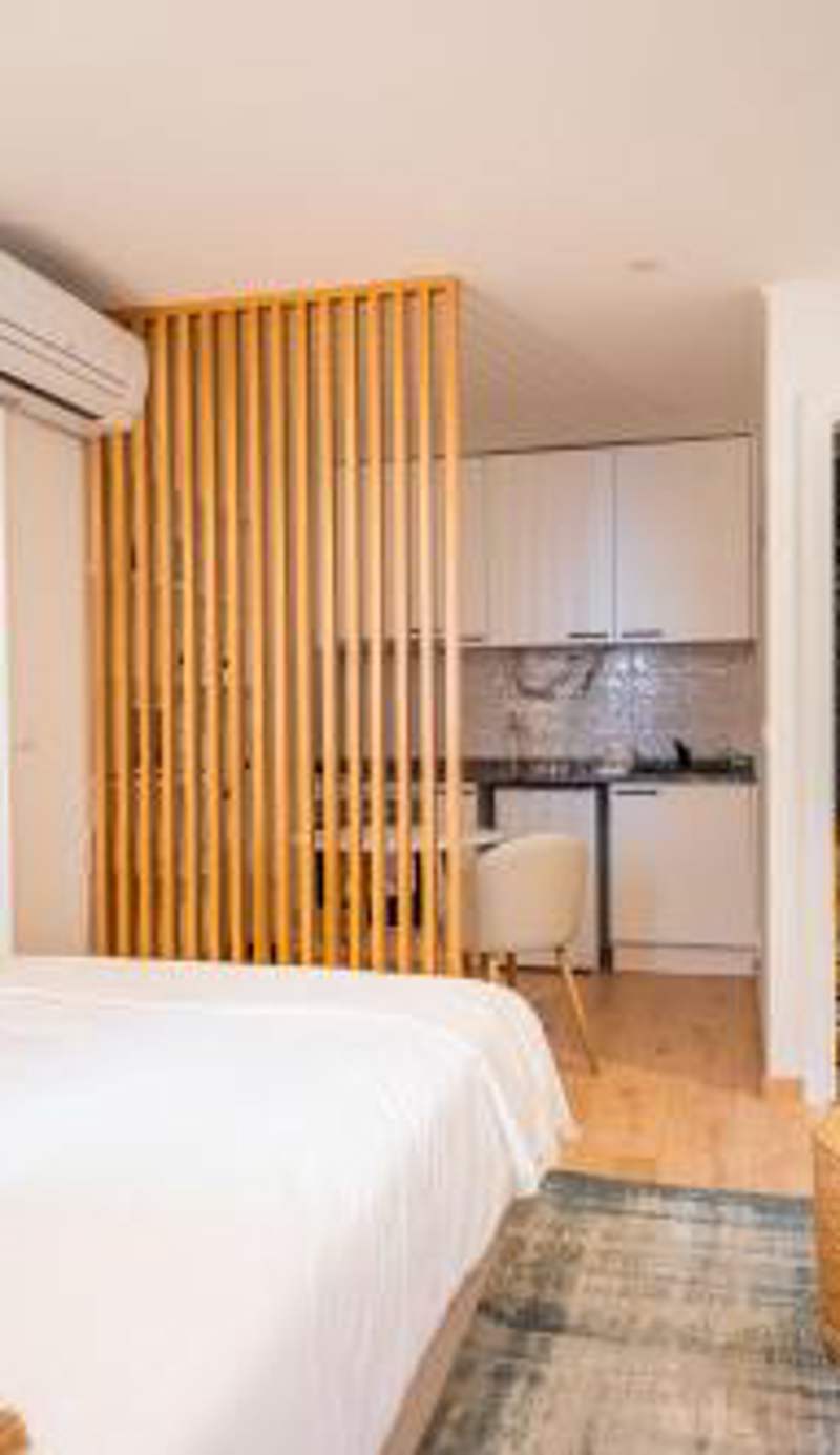 Carnot House Downtown