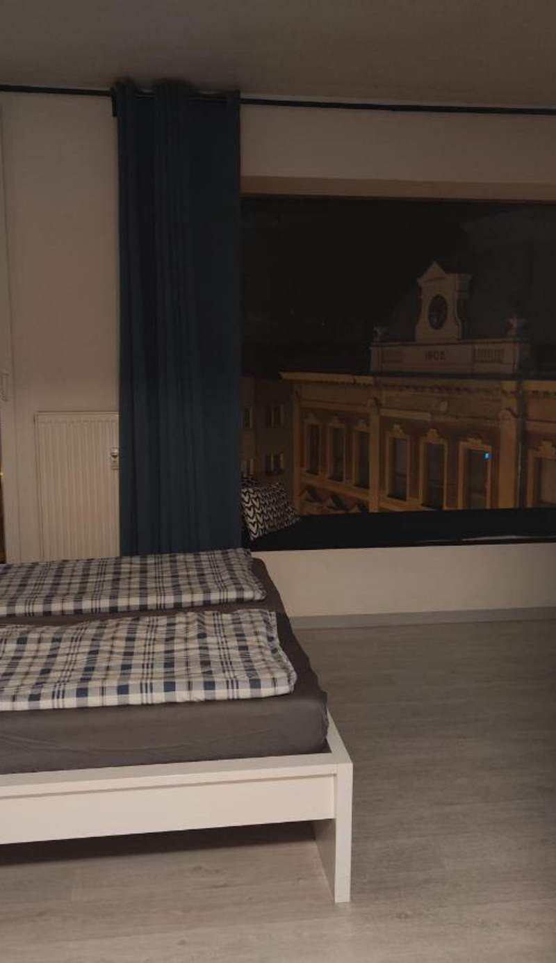 COZY STUDIO WITH GARAGE IN THE CITY CENTER