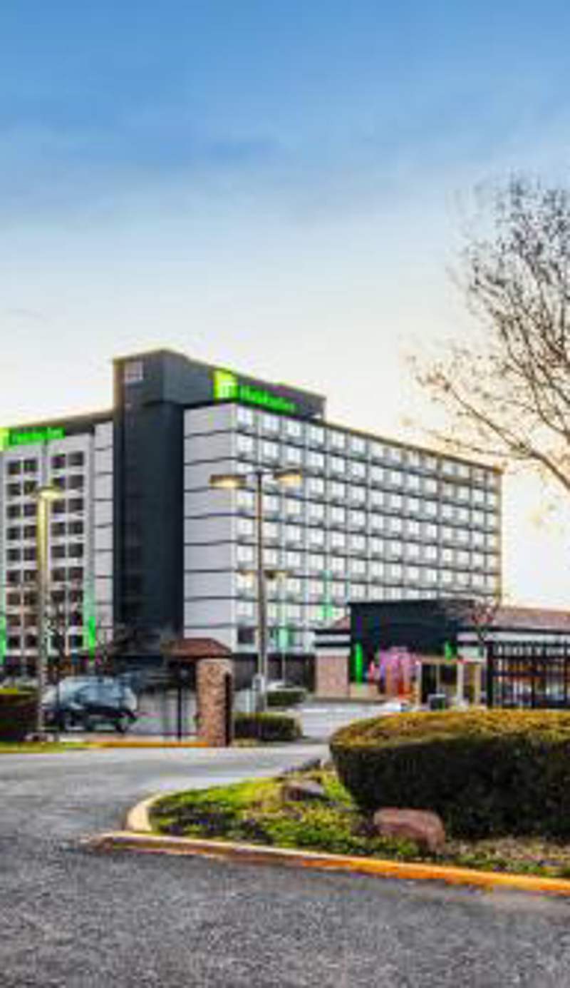 Holiday Inn Newark International Airport