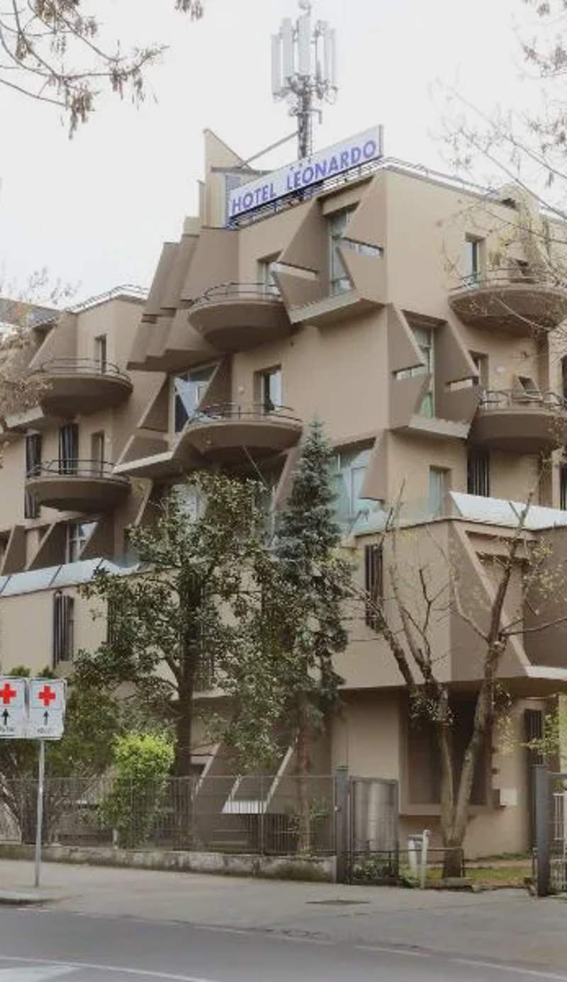 Hotel Leonardo