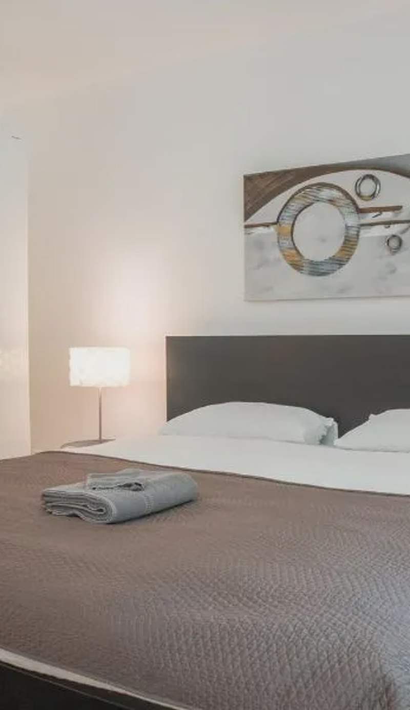 BASELiving Apartment - St Jakob, near ESC - Bahnhof SBB