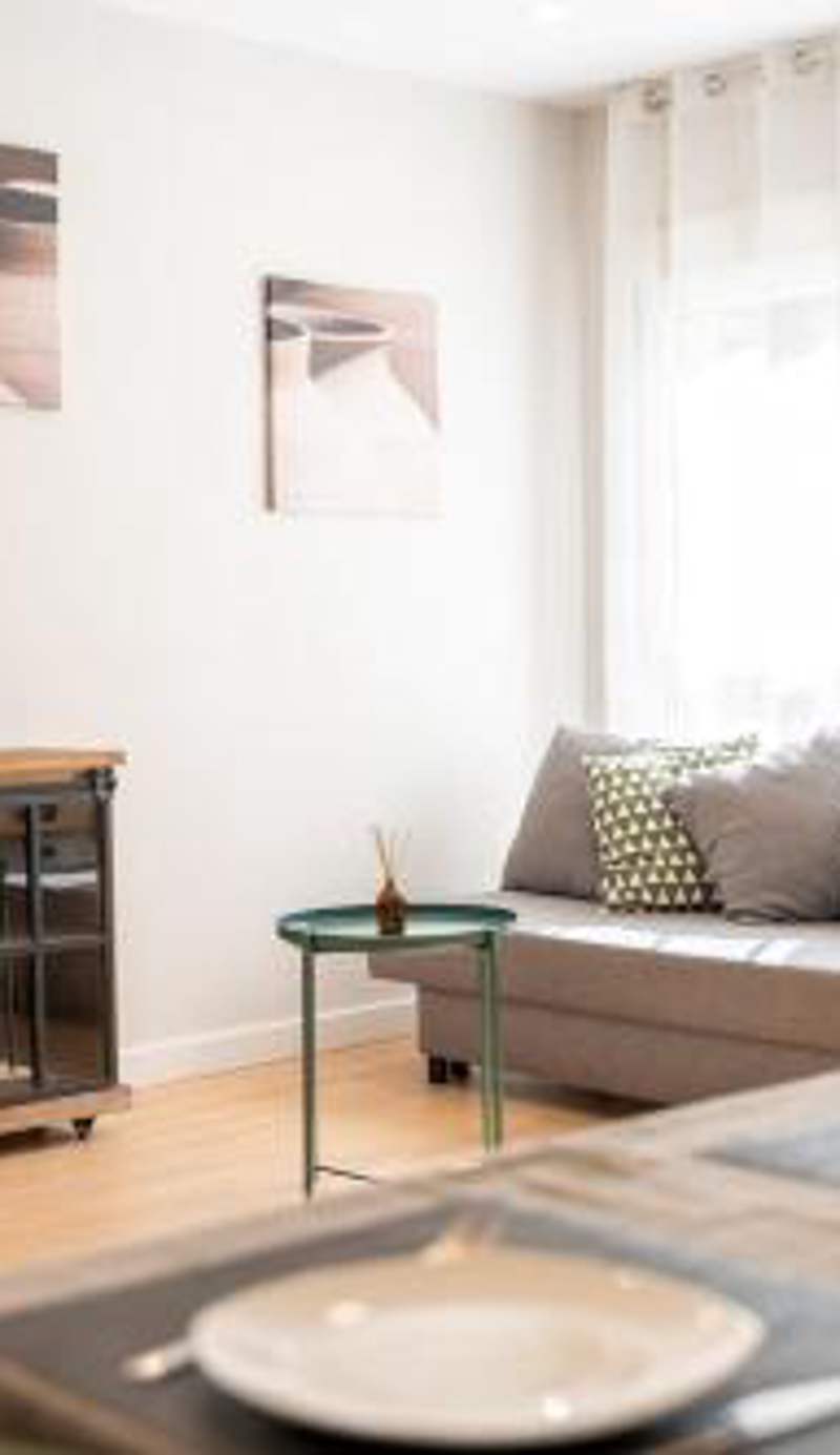 la calzada apt by urbanhosting