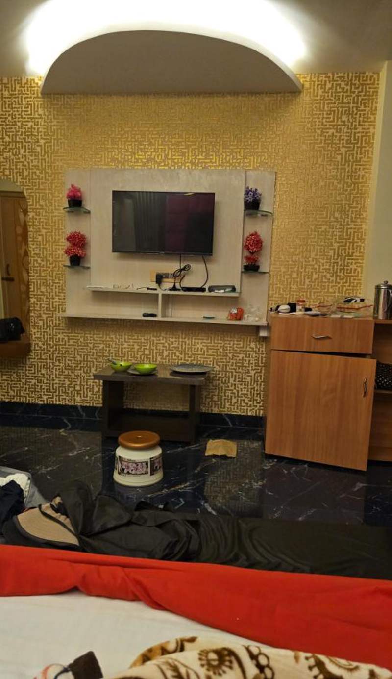 Golden View Hotel
