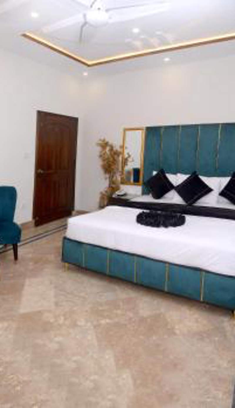 Hotel Five Season Lahore
