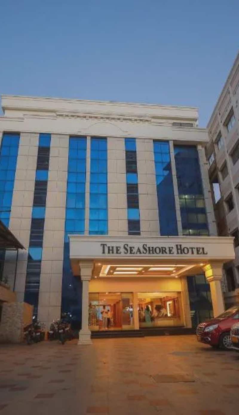 THE SEASHORE HOTEL
