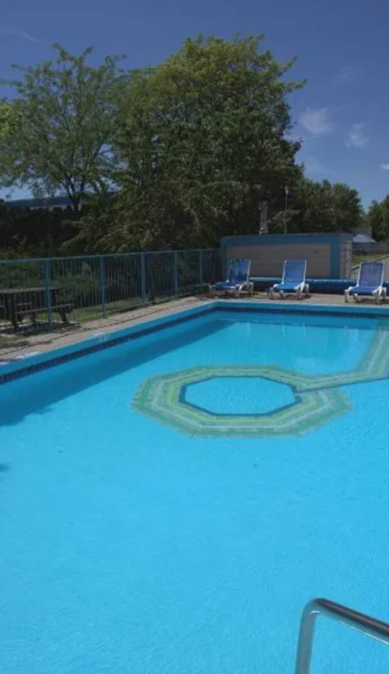 Recreation Inn and Suites Kelowna