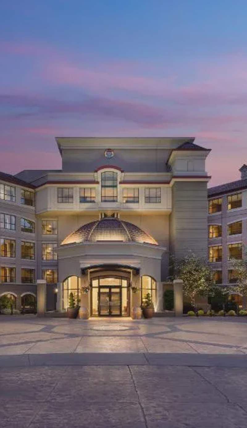 The Royal Kelowna - Bellstar Hotels & Resorts