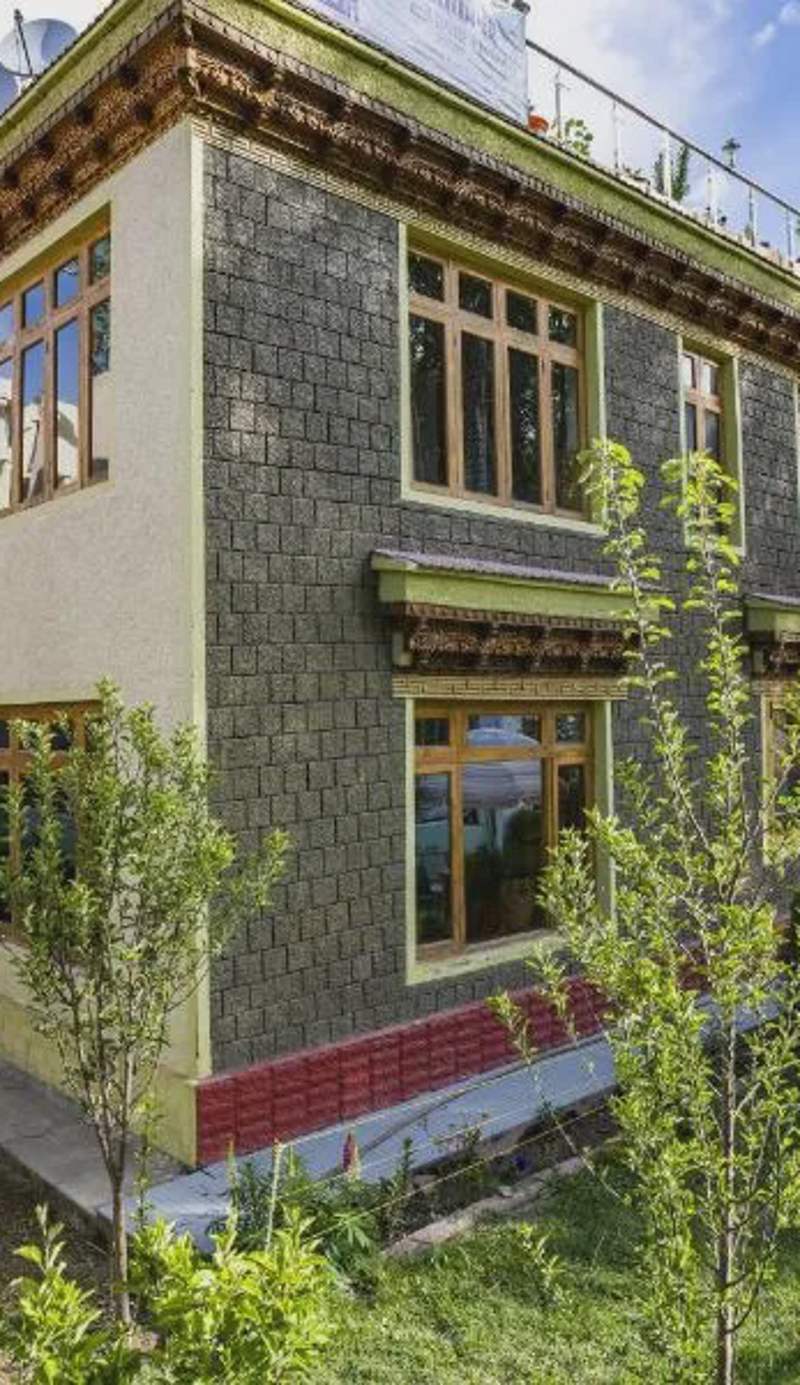 Rainbow Holiday Home